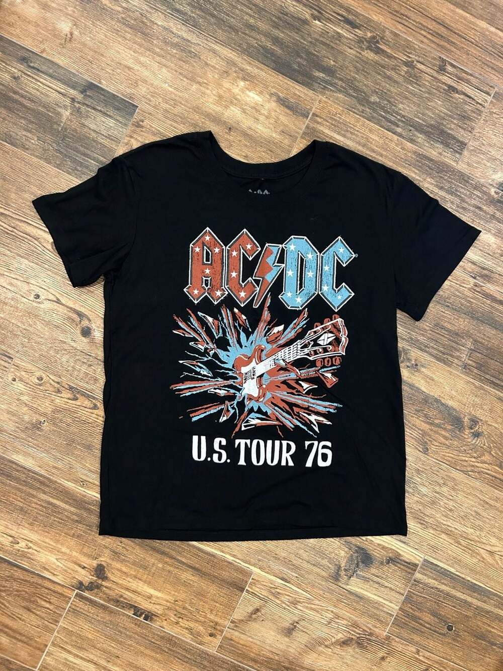 Goodie Two Sleeves AC/DC U.S. Tour 76 T-Shirt